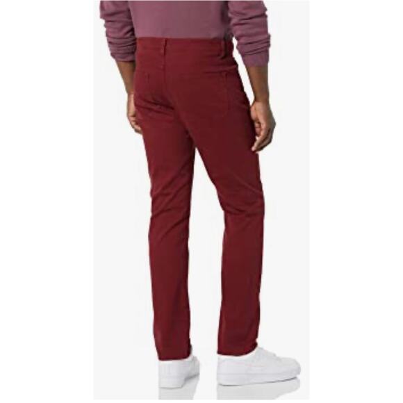Men's Slim-Fit 5-Pocket Stretch Pants- Size 32W x 32L - Picture 2 of 7